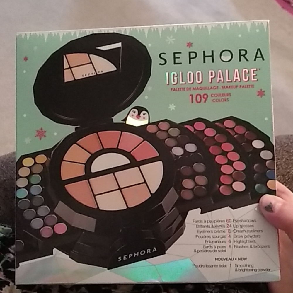 Brand New in the box Sephora igloo palace